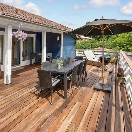 Holiday home 4 Bedroom Gorgeous In *