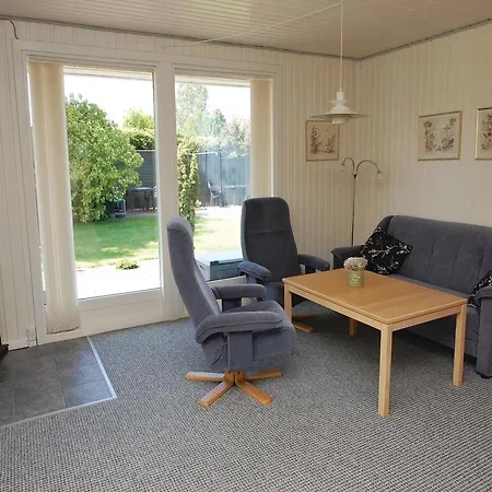 4 Bedroom Gorgeous In * Hejls