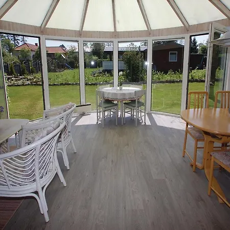 4 Bedroom Gorgeous In Holiday home *